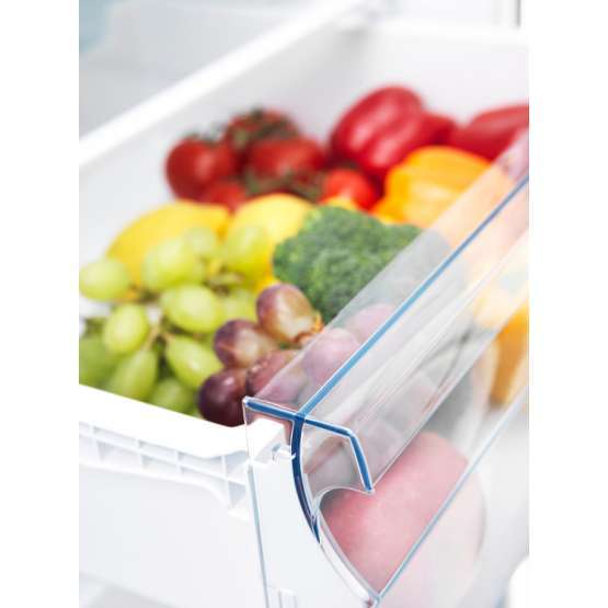 Combi electronico no frost Hisense, RB403N4EW1